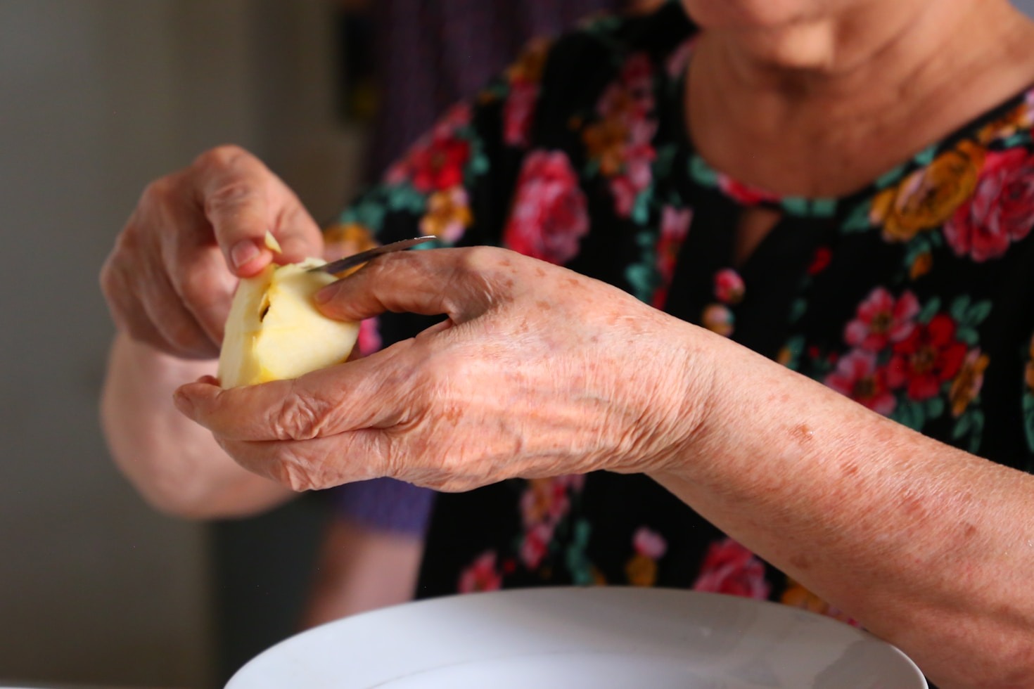 Daily Living Aids Every Senior Should Know About